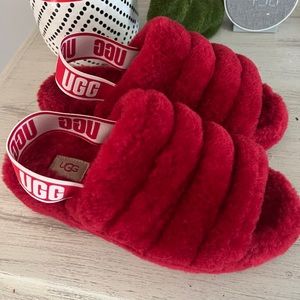 UGG slippers size 7